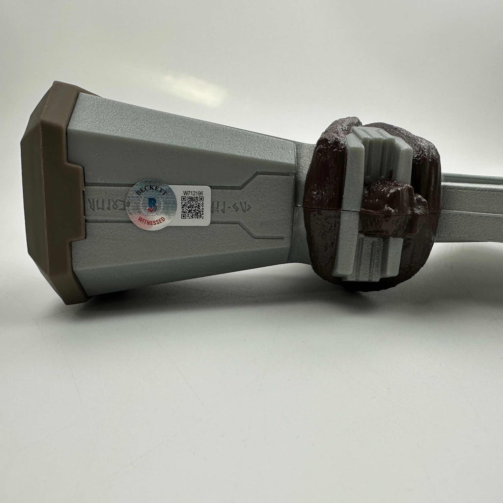 autographed-signed-chris-hemsworth-thor-stormbreaker-14-axe-marvel-avengers-infinity-war-end-game-replica-movie-prop-toy-beckett-bas-coa