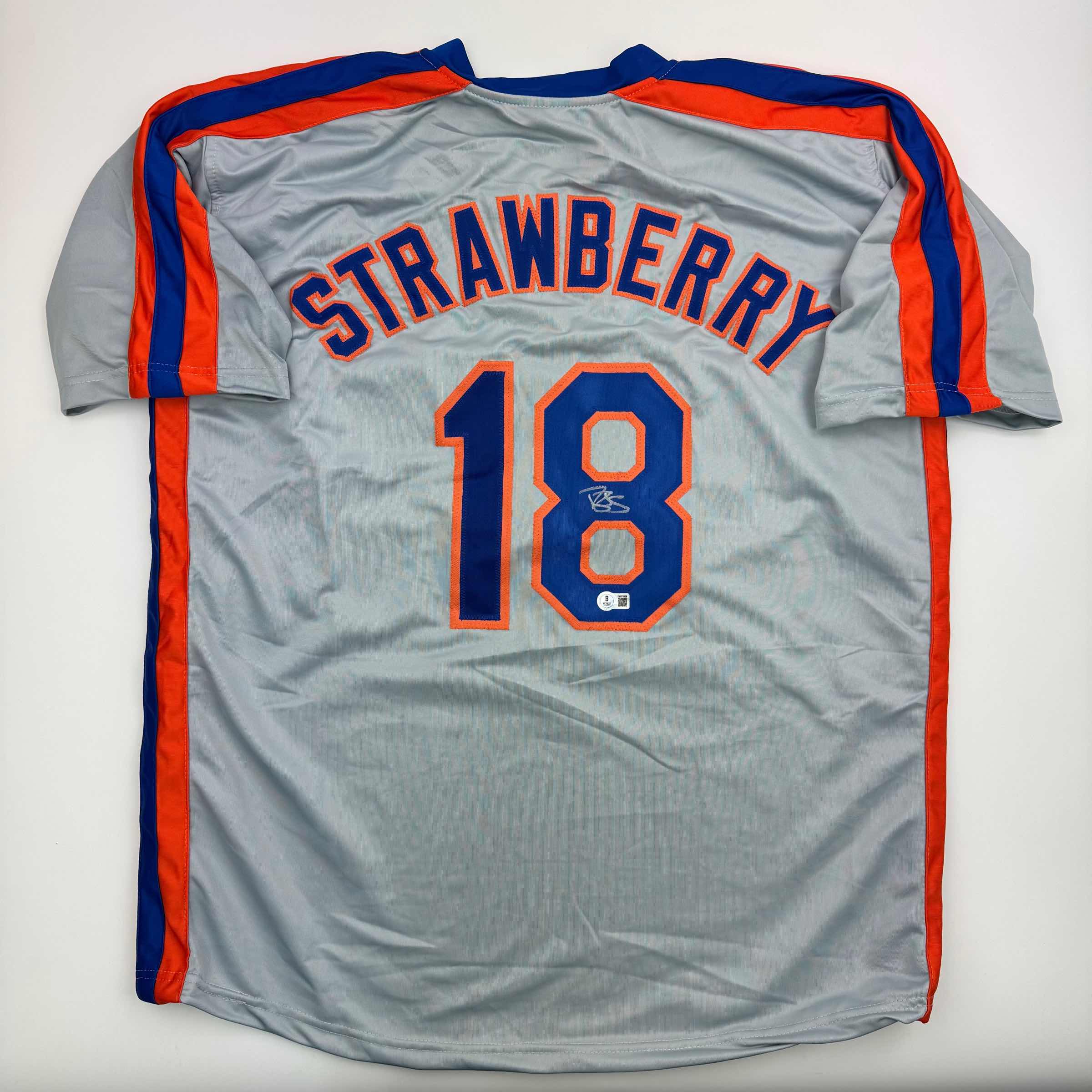 autographed-signed-darryl-strawberry-new-york-grey-baseball-jersey-psa-dna-coa