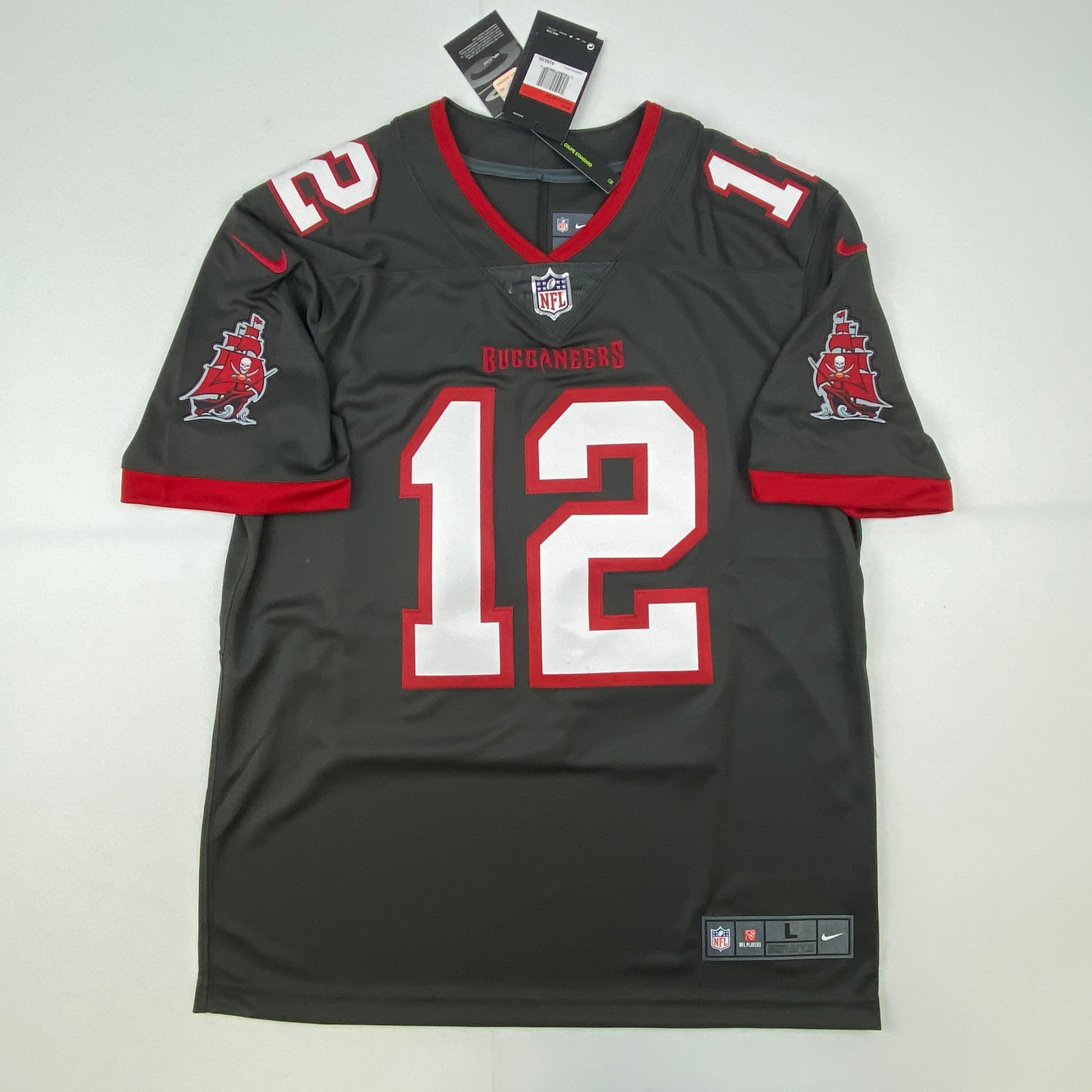 autographed-signed-tom-brady-tampa-bay-buccaneers-pewter-grey-authentic-nike-limited-football-jersey-fanatics-coa-loa