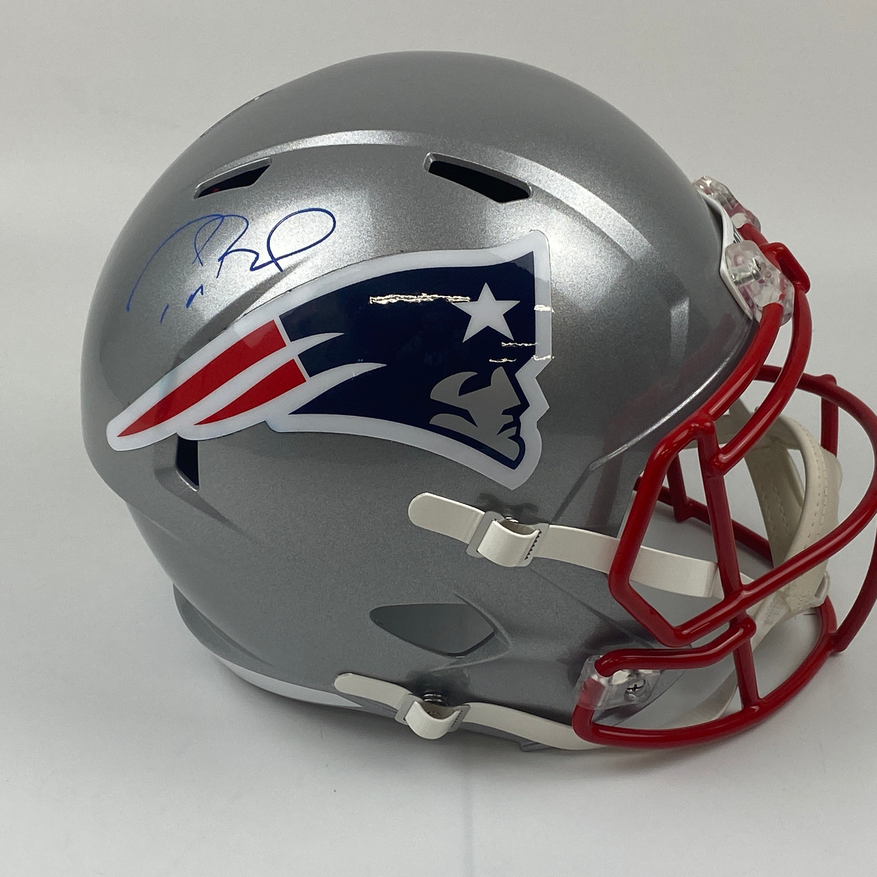 autographed-signed-tom-brady-new-england-patriots-full-size-fs-f-s-speed-replica-football-helmet-fanatics-coa-loa