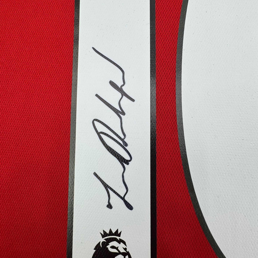 autographed-signed-marcus-rashford-manchester-united-red-soccer-jersey-beckett-bas-coa