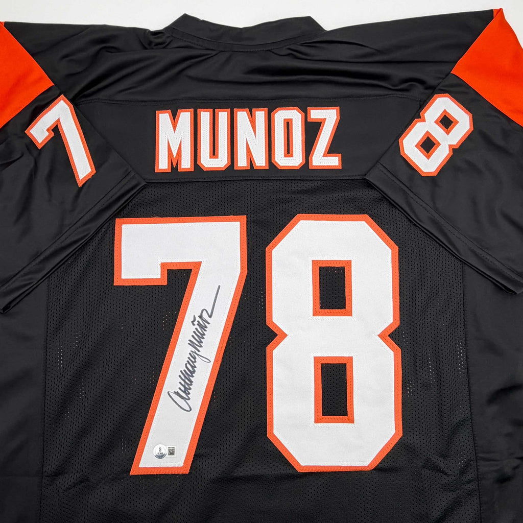 autographed-signed-anthony-munoz-cincinnati-black-football-jersey-beckett-bas-coa