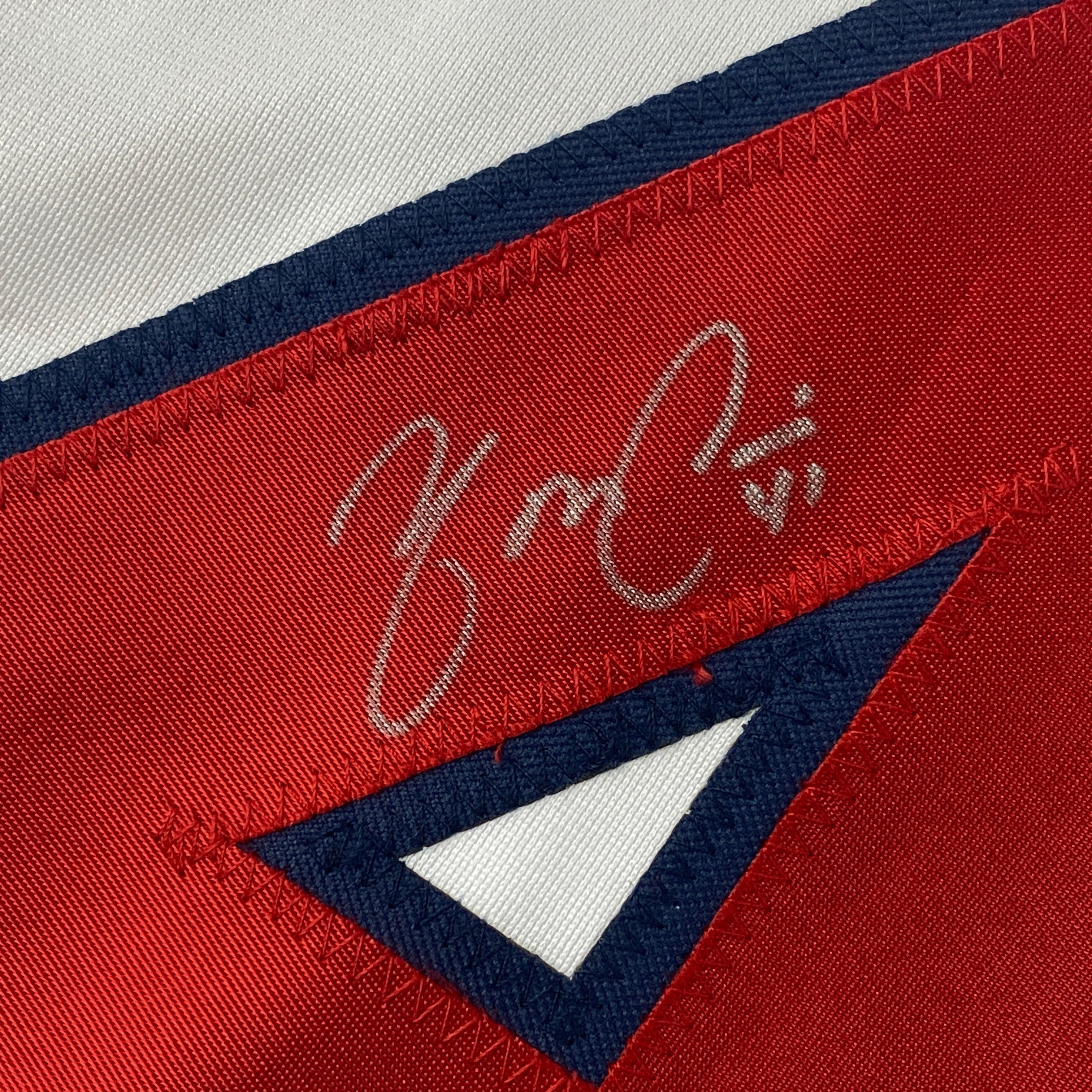 autographed-signed-yadier-molina-st-louis-white-baseball-jersey-beckett-bas-coa