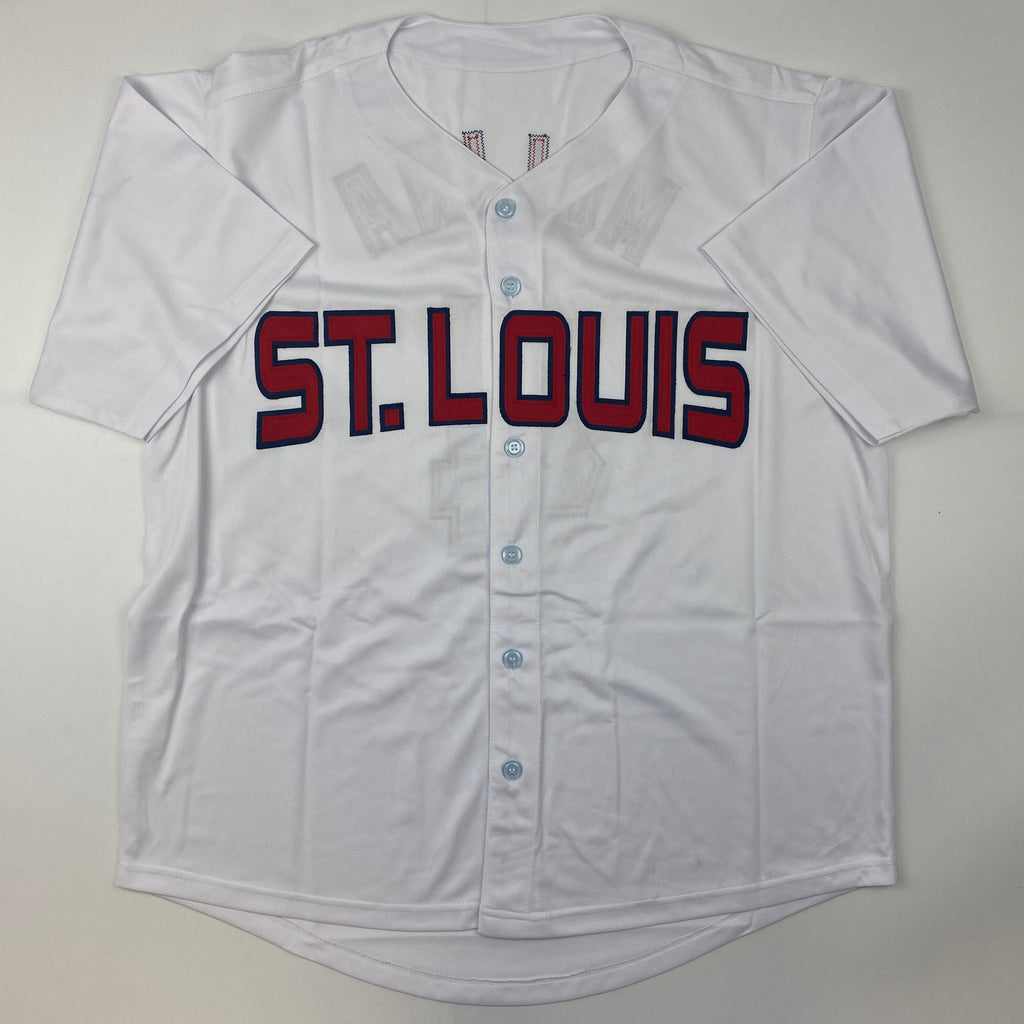 autographed-signed-yadier-molina-st-louis-white-baseball-jersey-beckett-bas-coa