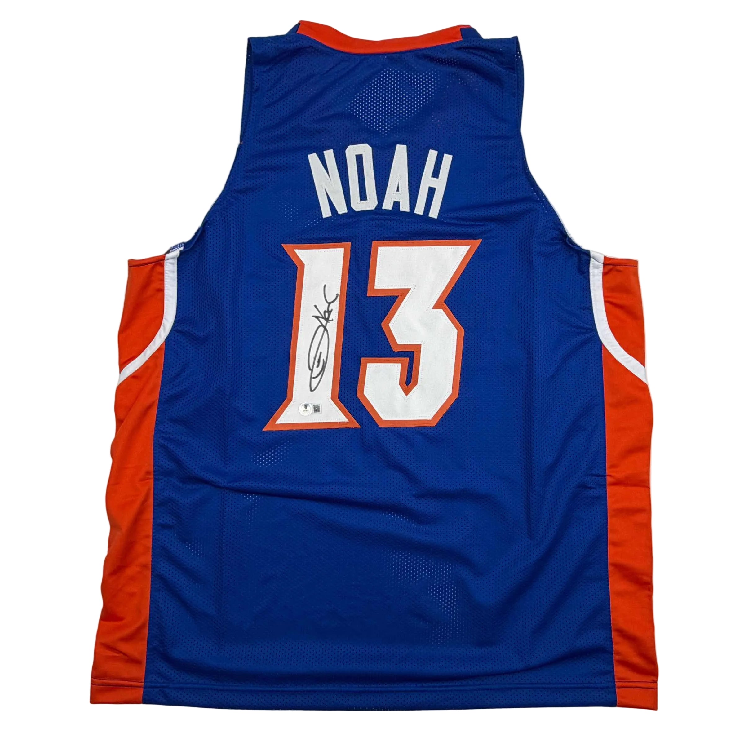 autographed-signed-joakim-noah-florida-blue-college-basketball-jersey-beckett-bas-coa