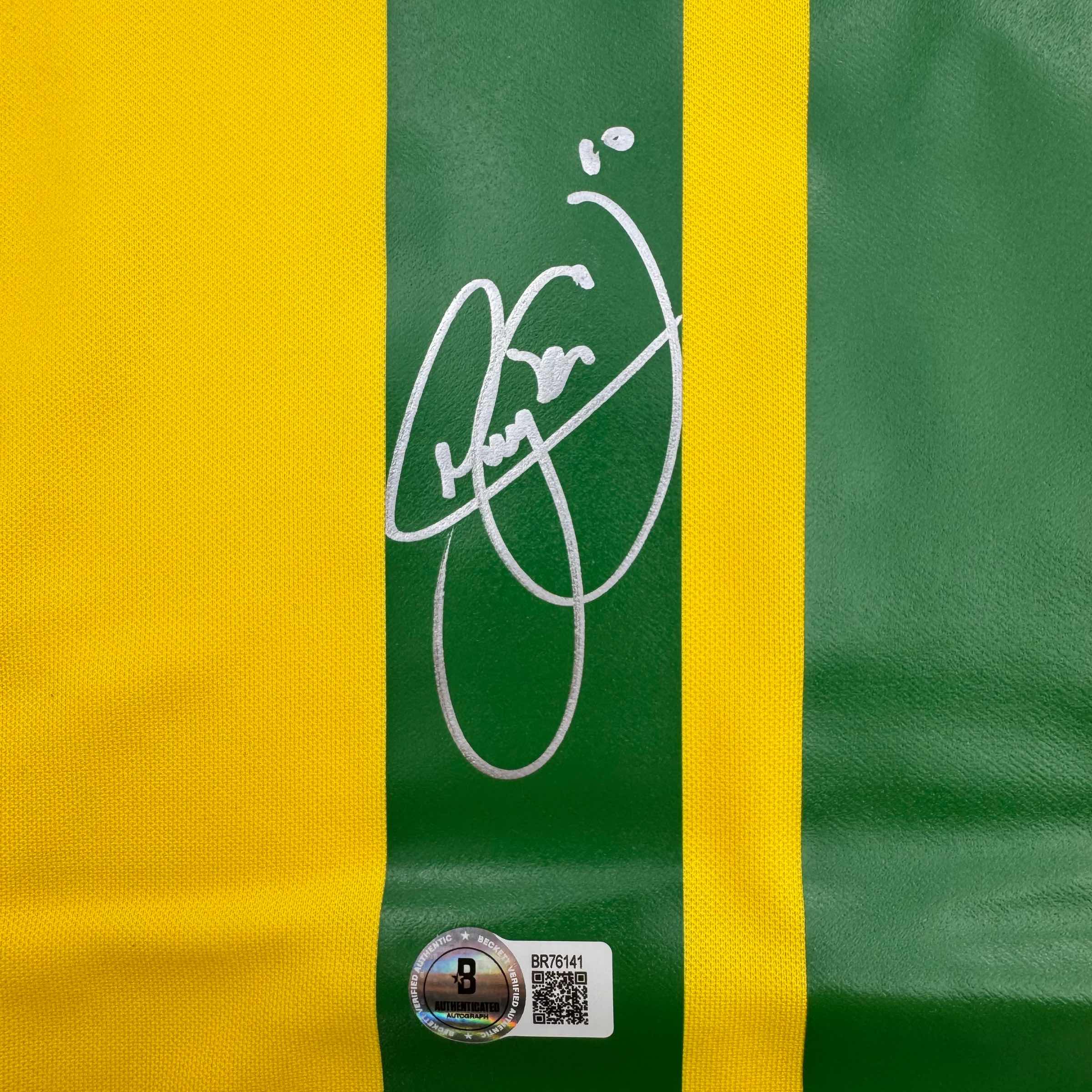autographed-signed-neymar-jr-brazil-soccer-futbol-jersey-beckett-bas-coa