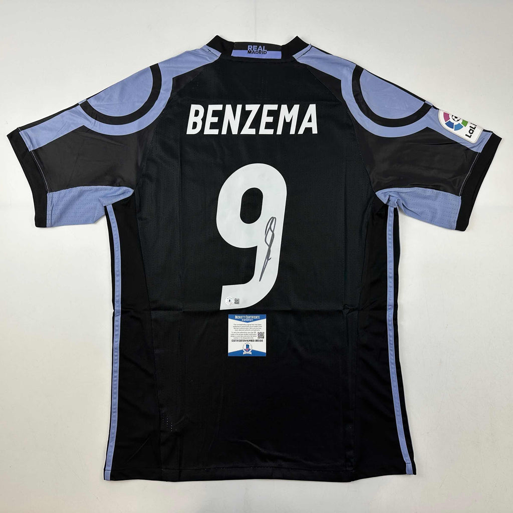 autographed-signed-karim-benzema-real-madrid-2016-17-black-soccer-jersey-beckett-bas-coa