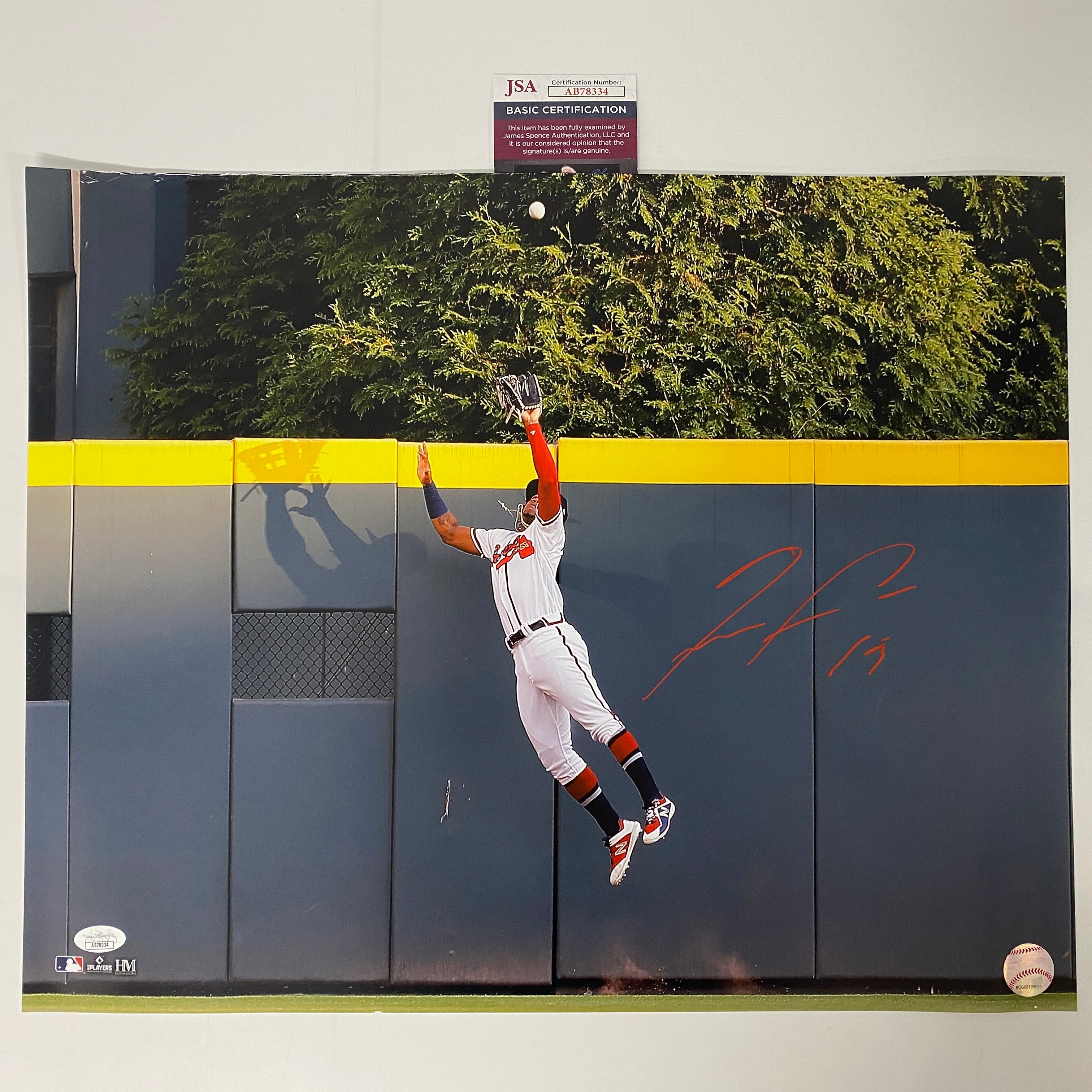 autographed-signed-ronald-acuna-jr-atlanta-braves-16x20-baseball-photo-jsa-coa-4