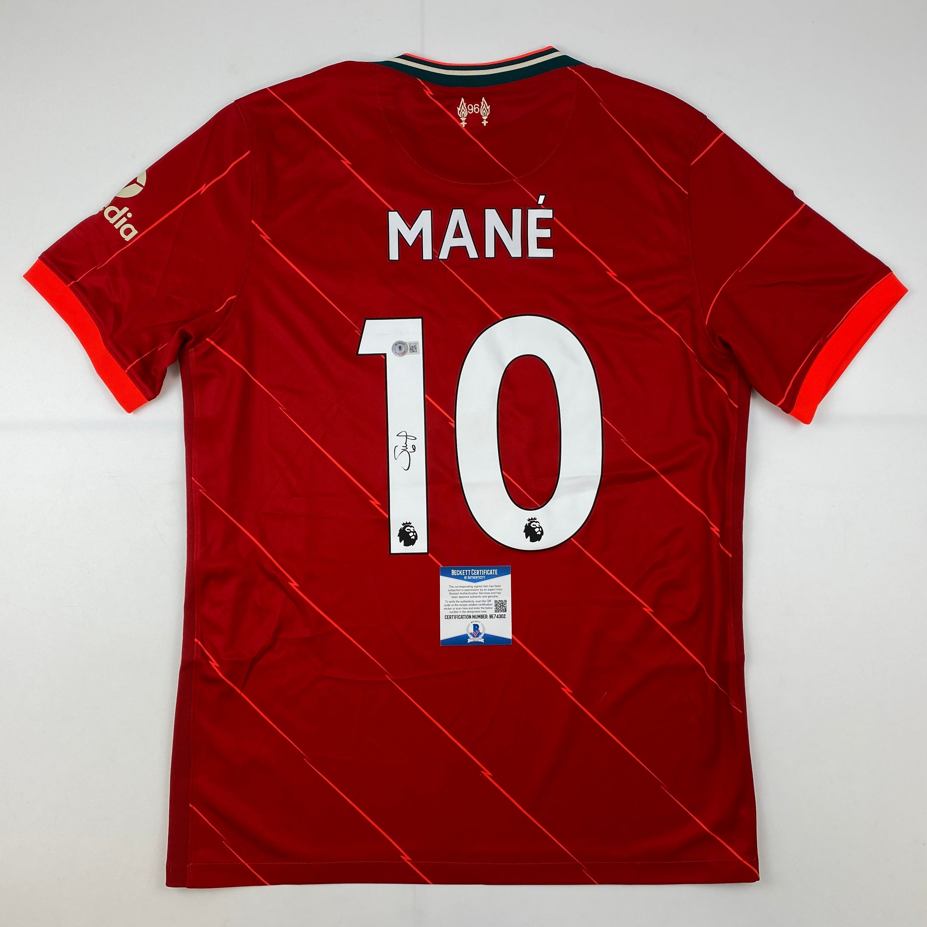 autographed-signed-sadio-mane-liverpool-red-soccer-jersey-beckett-bas-coa
