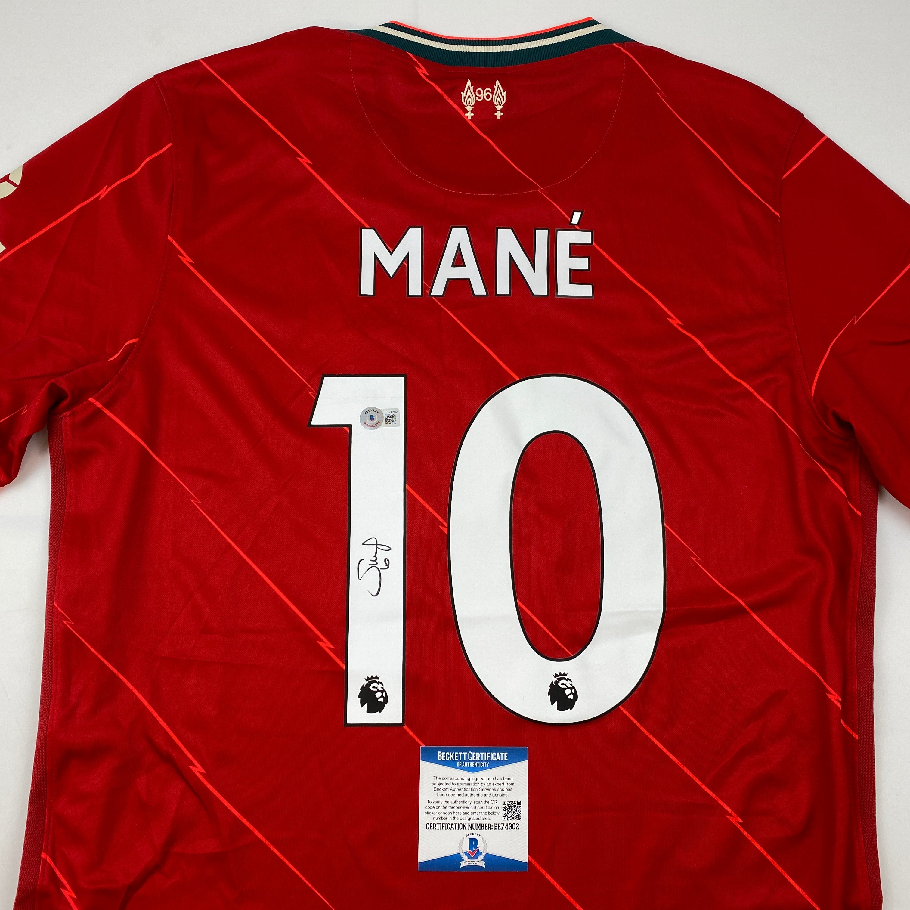 autographed-signed-sadio-mane-liverpool-red-soccer-jersey-beckett-bas-coa