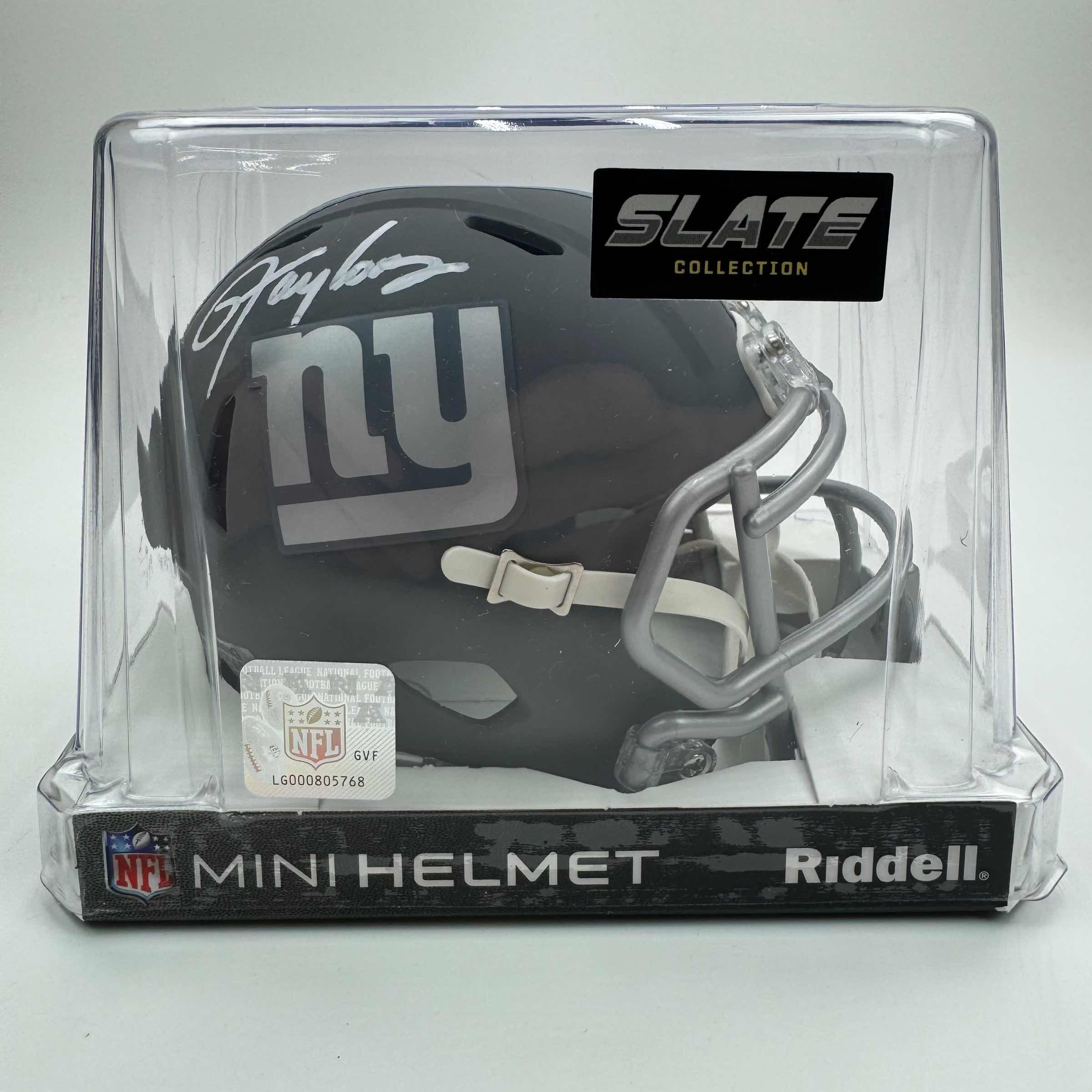 autographed-signed-lawrence-taylor-new-york-giants-silver-mini-football-helmet-beckett-bas-coa