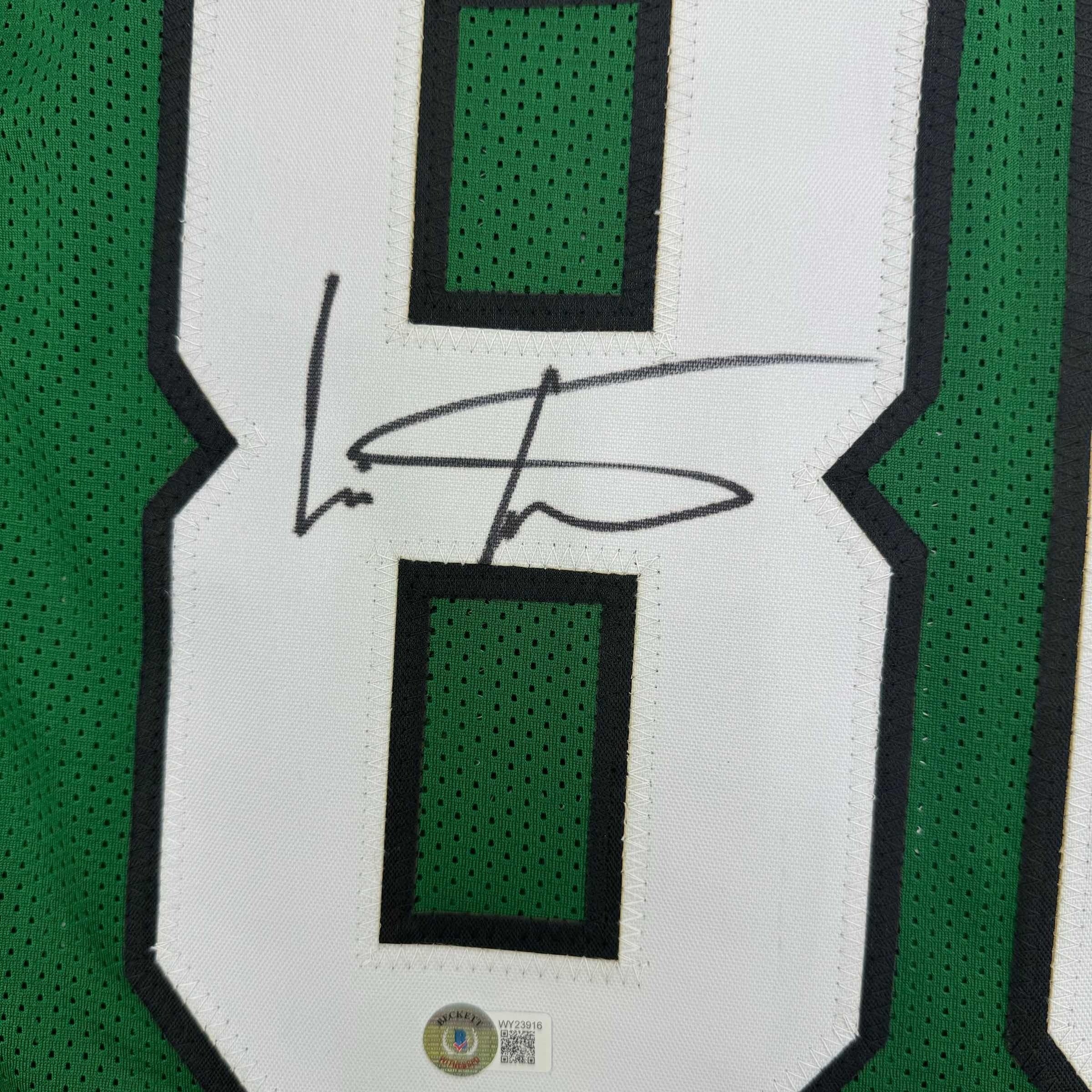 autographed-signed-cris-carter-philadelphia-kelly-green-football-jersey-beckett-bas-coa