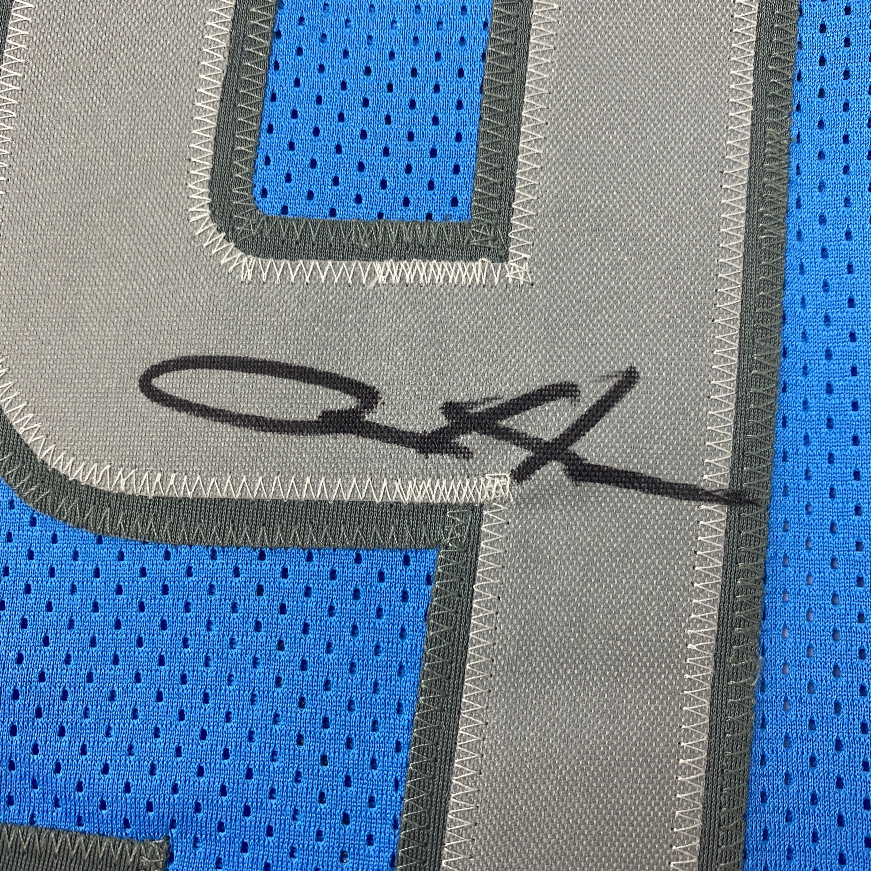 autographed-signed-aidan-hutchinson-detroit-blue-football-jersey-beckett-bas-coa