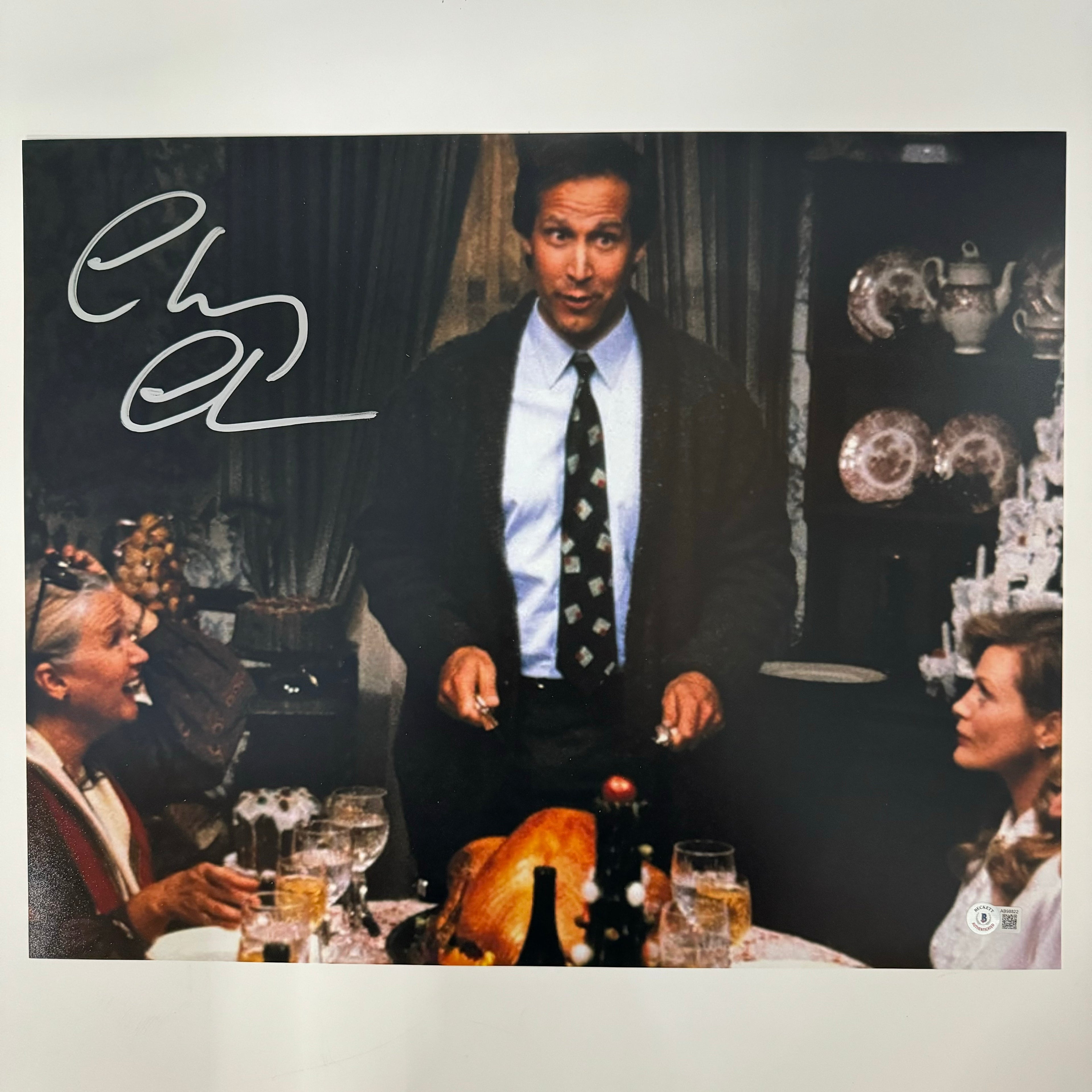 autographed-signed-chevy-chase-christmas-vacation-16x20-photo-beckett-bas-coa