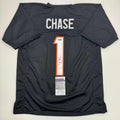 autographed-signed-jamarr-chase-cincinnati-black-football-jersey-jsa-coa