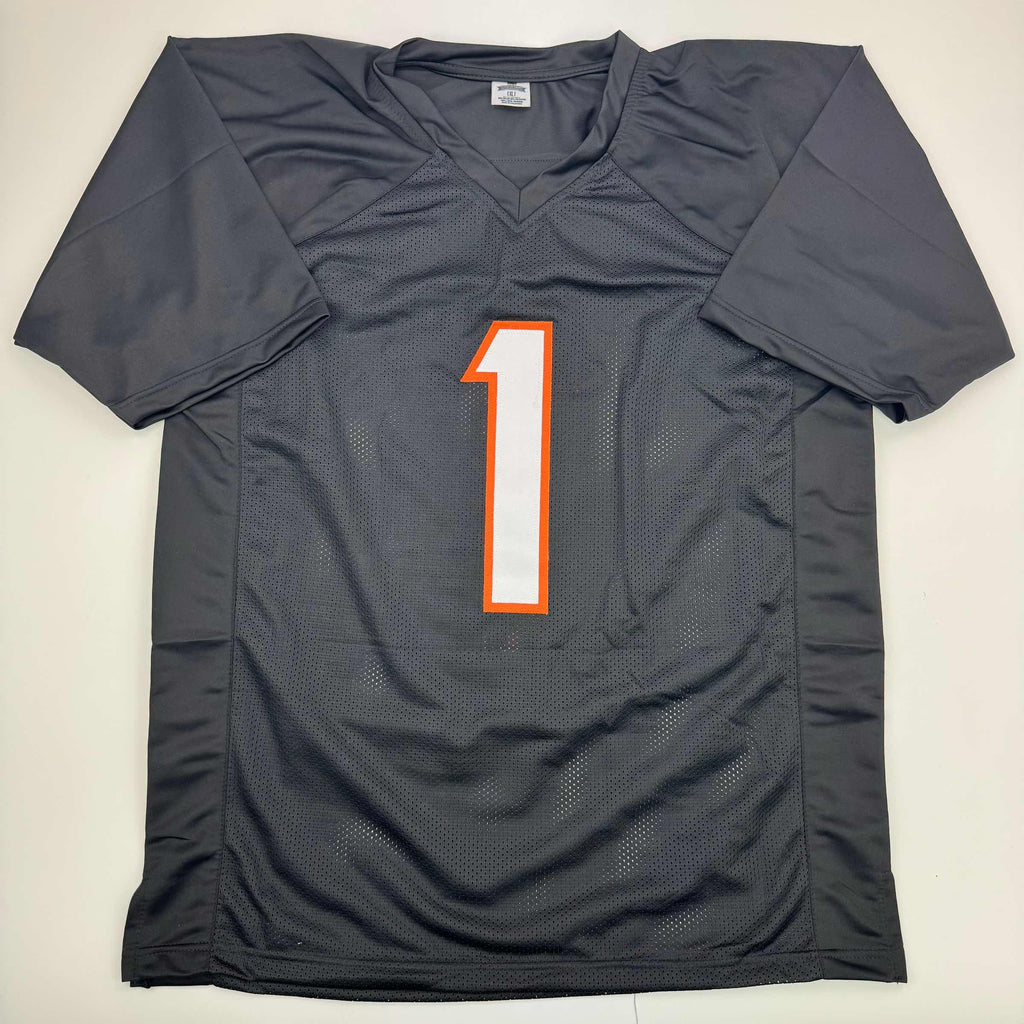 autographed-signed-jamarr-chase-cincinnati-black-football-jersey-jsa-coa