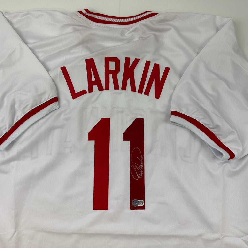 autographed-signed-barry-larkin-cincinnati-white-baseball-jersey-beckett-bas-coa