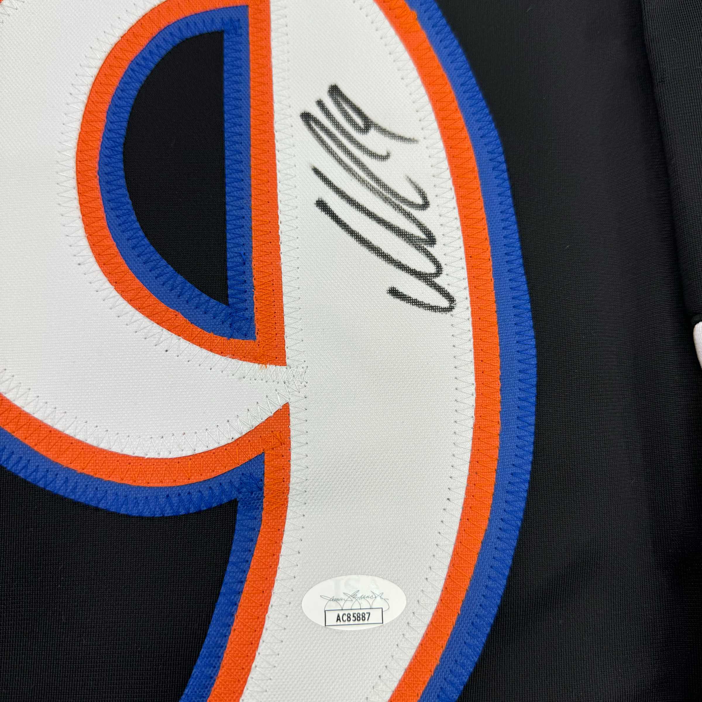 autographed-signed-nicklas-backstrom-washington-black-retro-hockey-jersey-jsa-coa