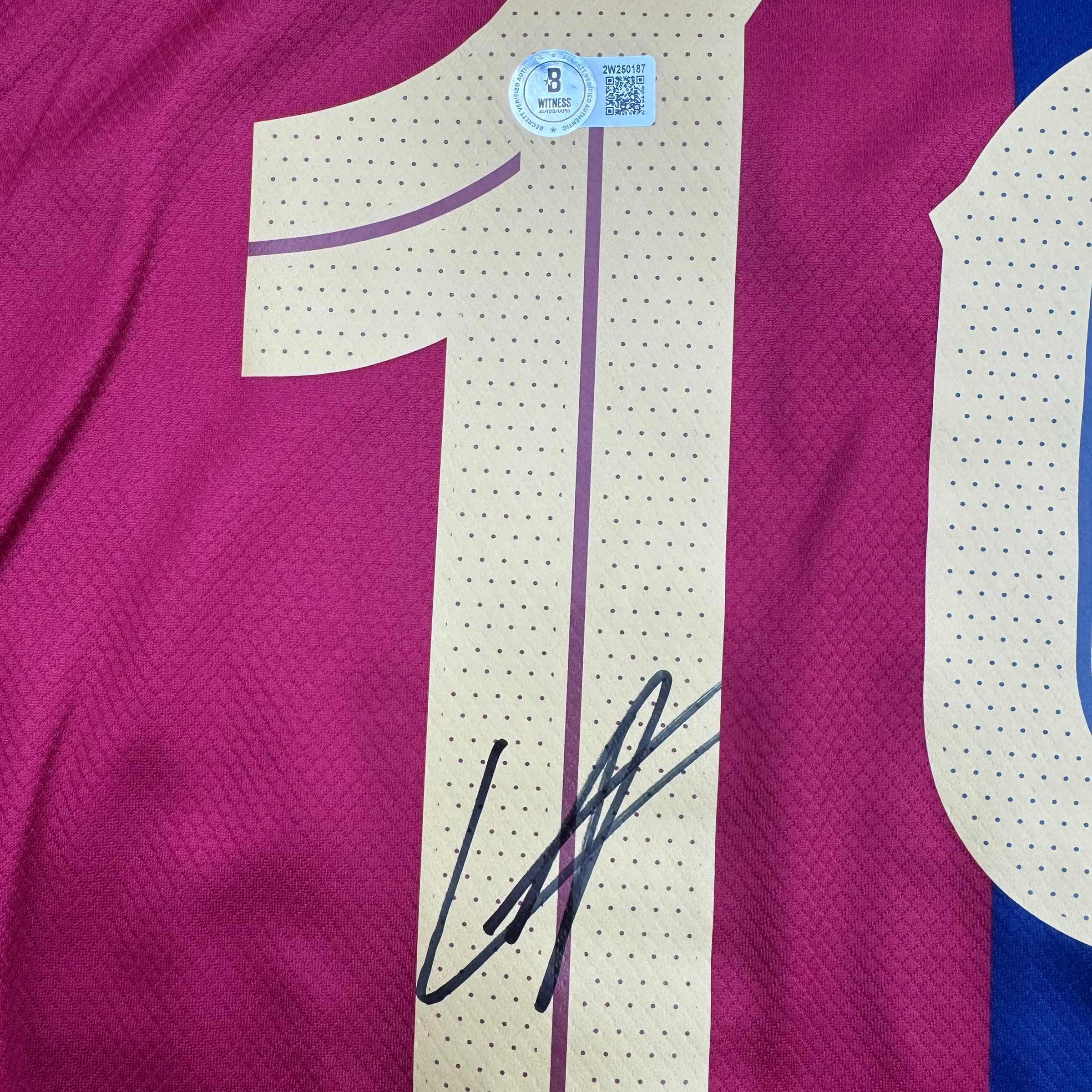 autographed-signed-lamine-yamal-fc-barcelona-blue-soccer-jersey-beckett-bas-coa