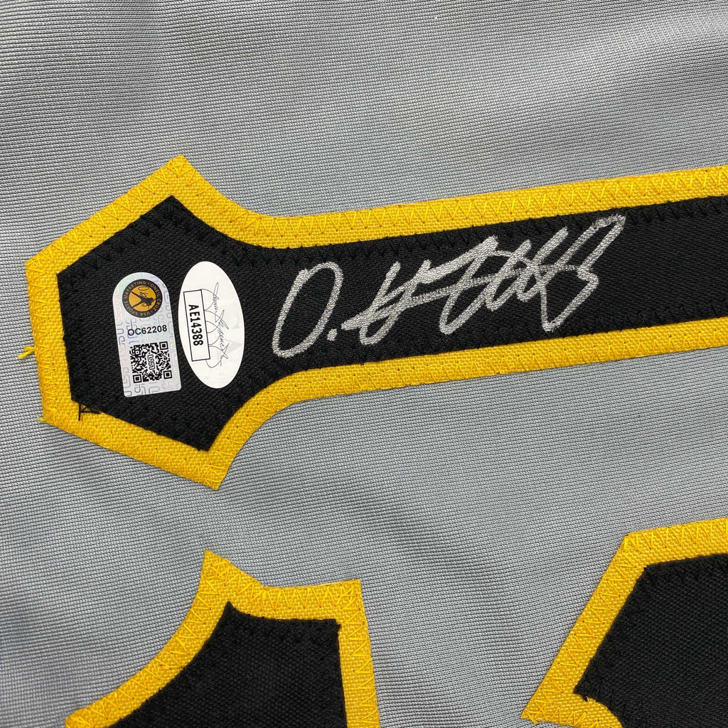 autographed-signed-oneil-cruz-pittsburgh-grey-baseball-jersey-jsa-coa