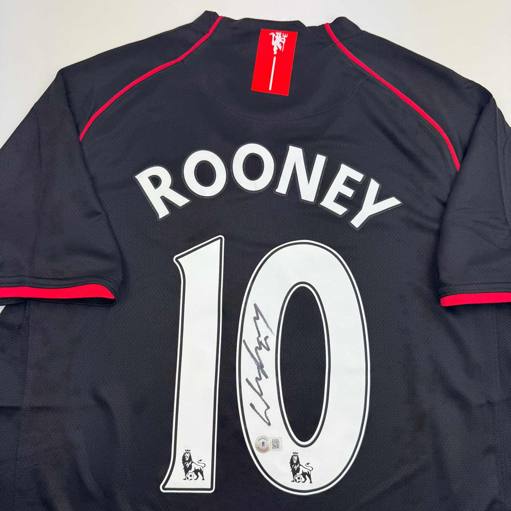 autographed-signed-wayne-rooney-manchester-united-black-2008-soccer-jersey-beckett-bas-coa