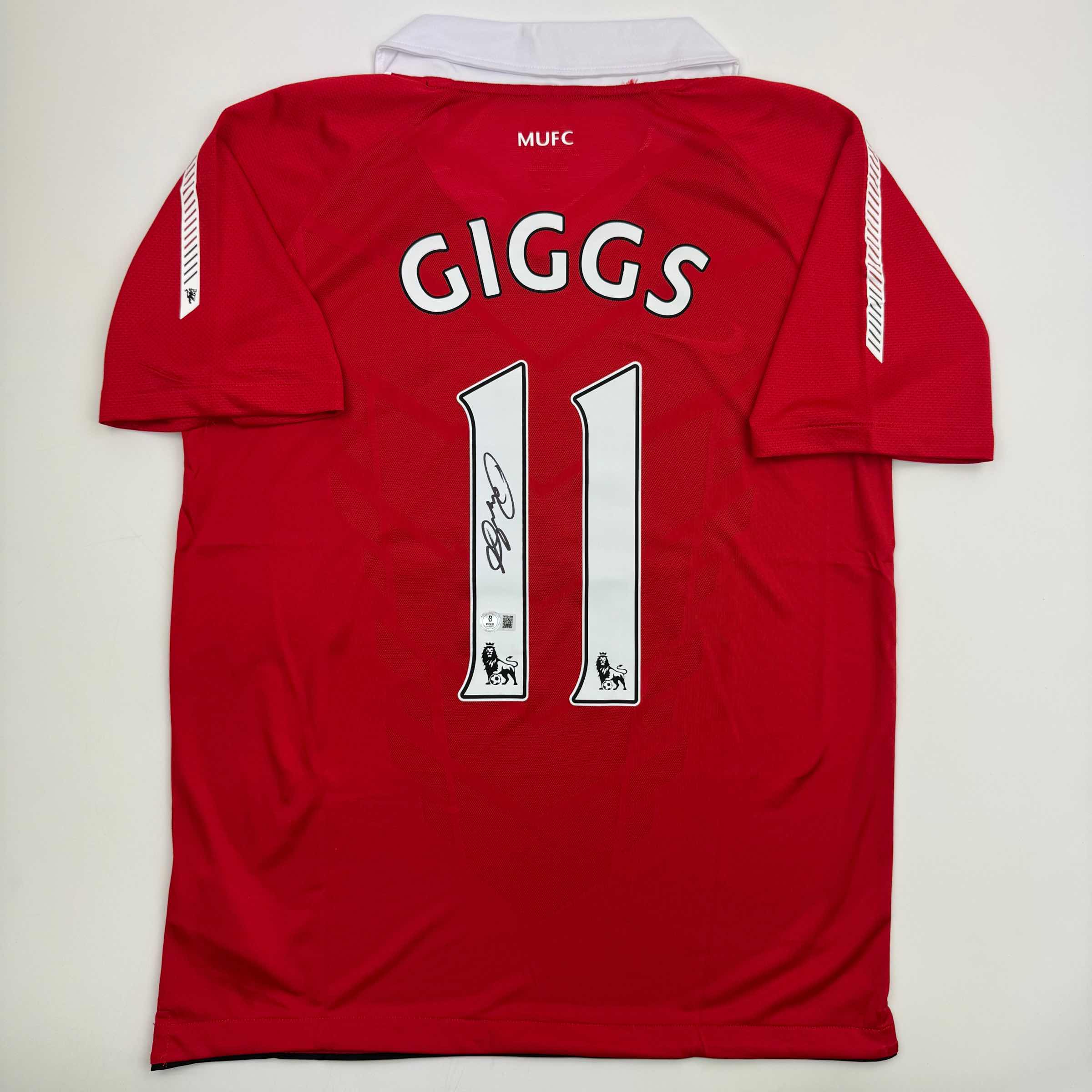 autographed-signed-ryan-giggs-manchester-united-red-soccer-jersey-beckett-bas-coa-3