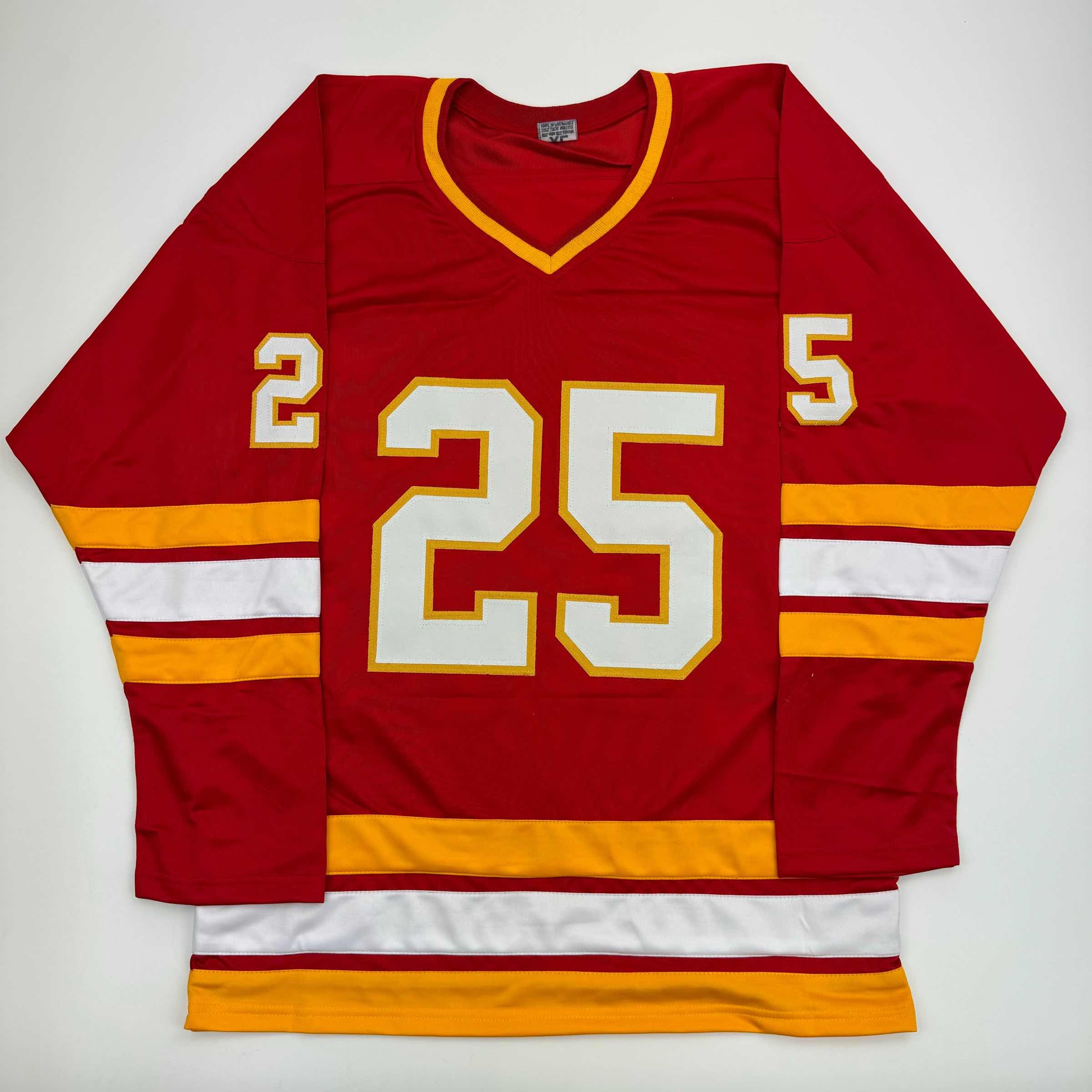 autographed-signed-joe-nieuwendyk-calgary-red-hockey-jersey-jsa-coa