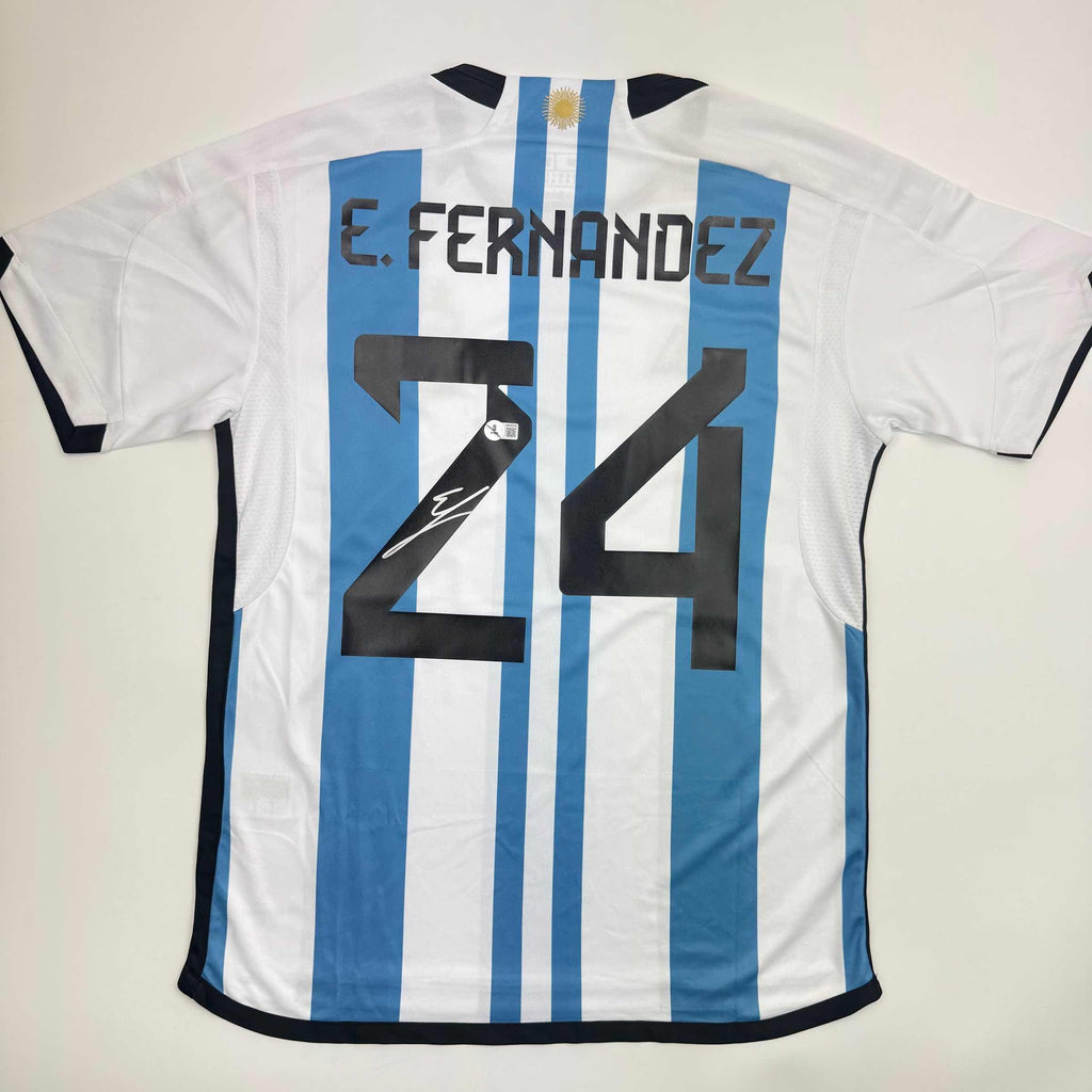 autographed-signed-enzo-fernandez-argentina-blue-white-soccer-world-cup-jersey-beckett-bas-coa