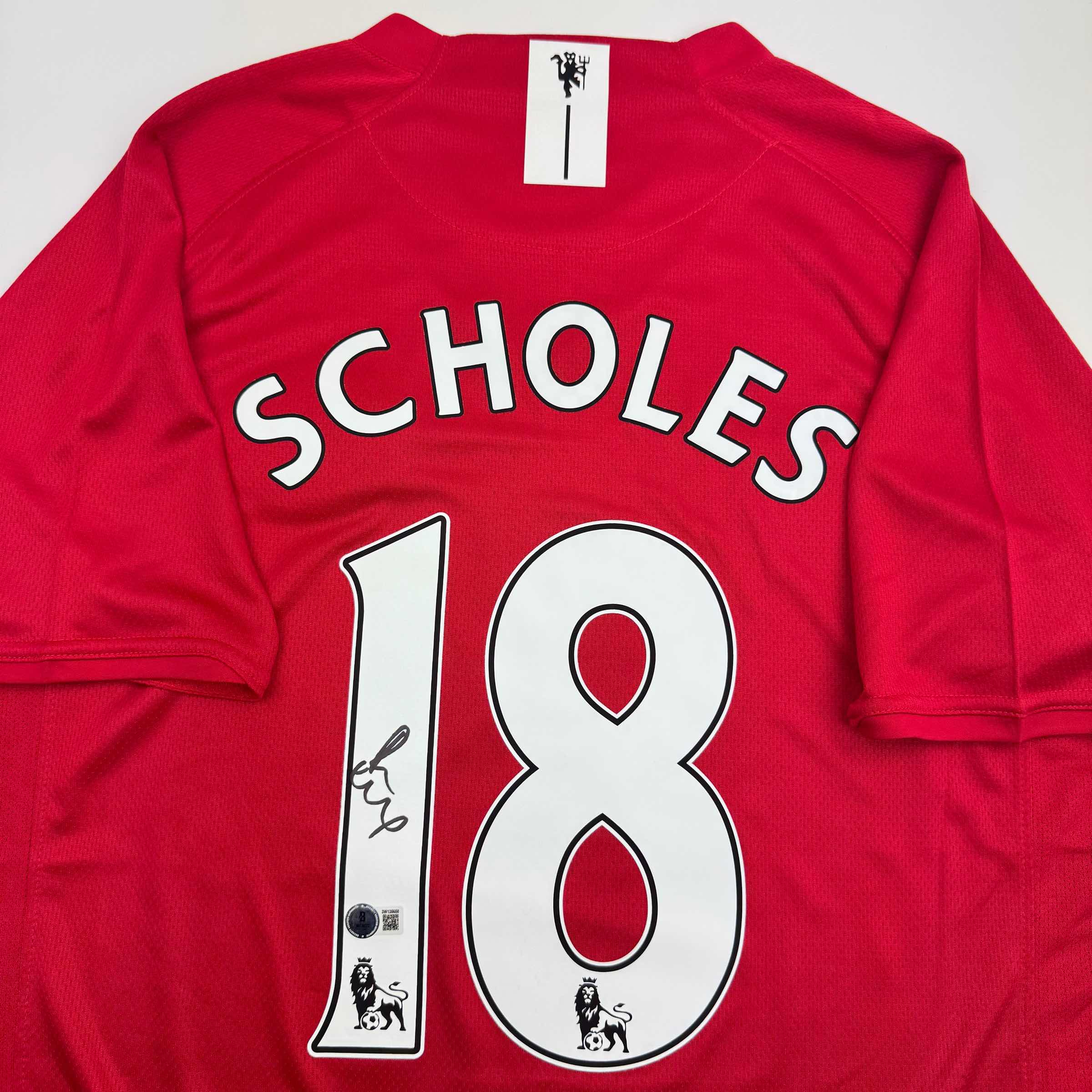 autographed-signed-paul-scholes-manchester-united-red-soccer-jersey-beckett-bas-coa