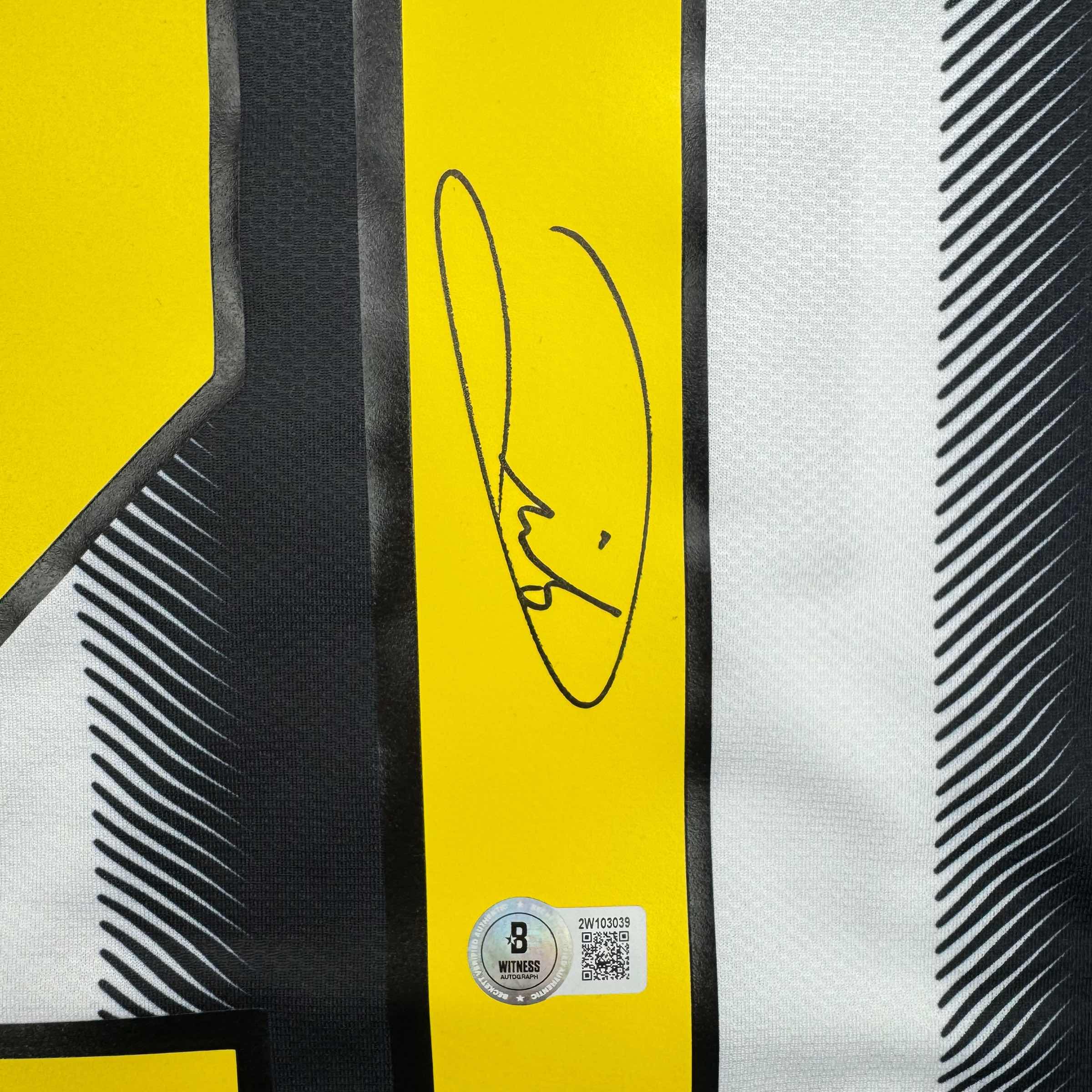 autographed-signed-andrea-pirlo-juventus-white-soccer-jersey-beckett-bas-coa