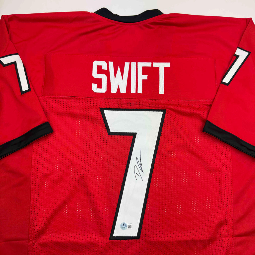 autographed-signed-dandre-swift-georgia-red-college-football-jersey-beckett-bas-coa