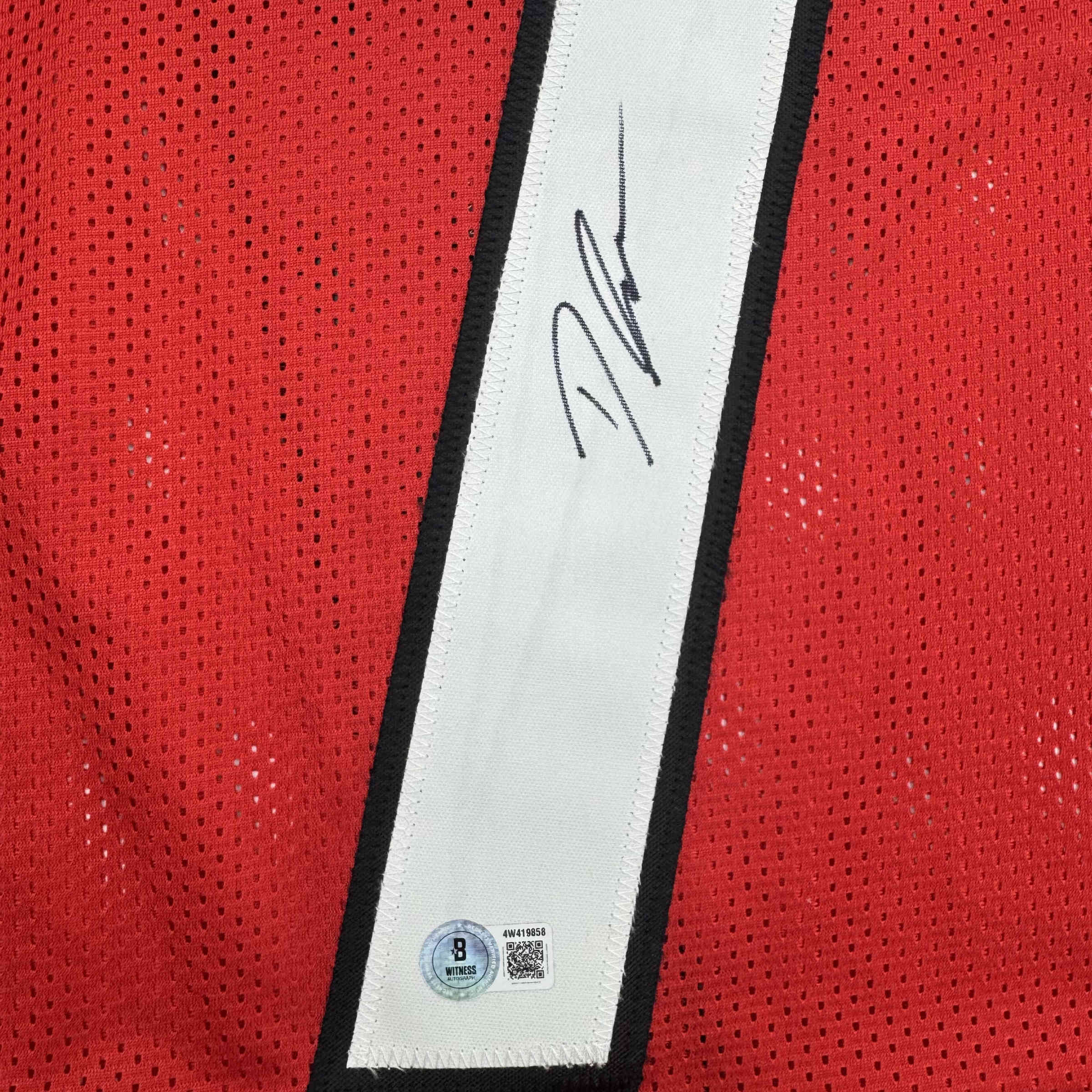 autographed-signed-dandre-swift-georgia-red-college-football-jersey-beckett-bas-coa
