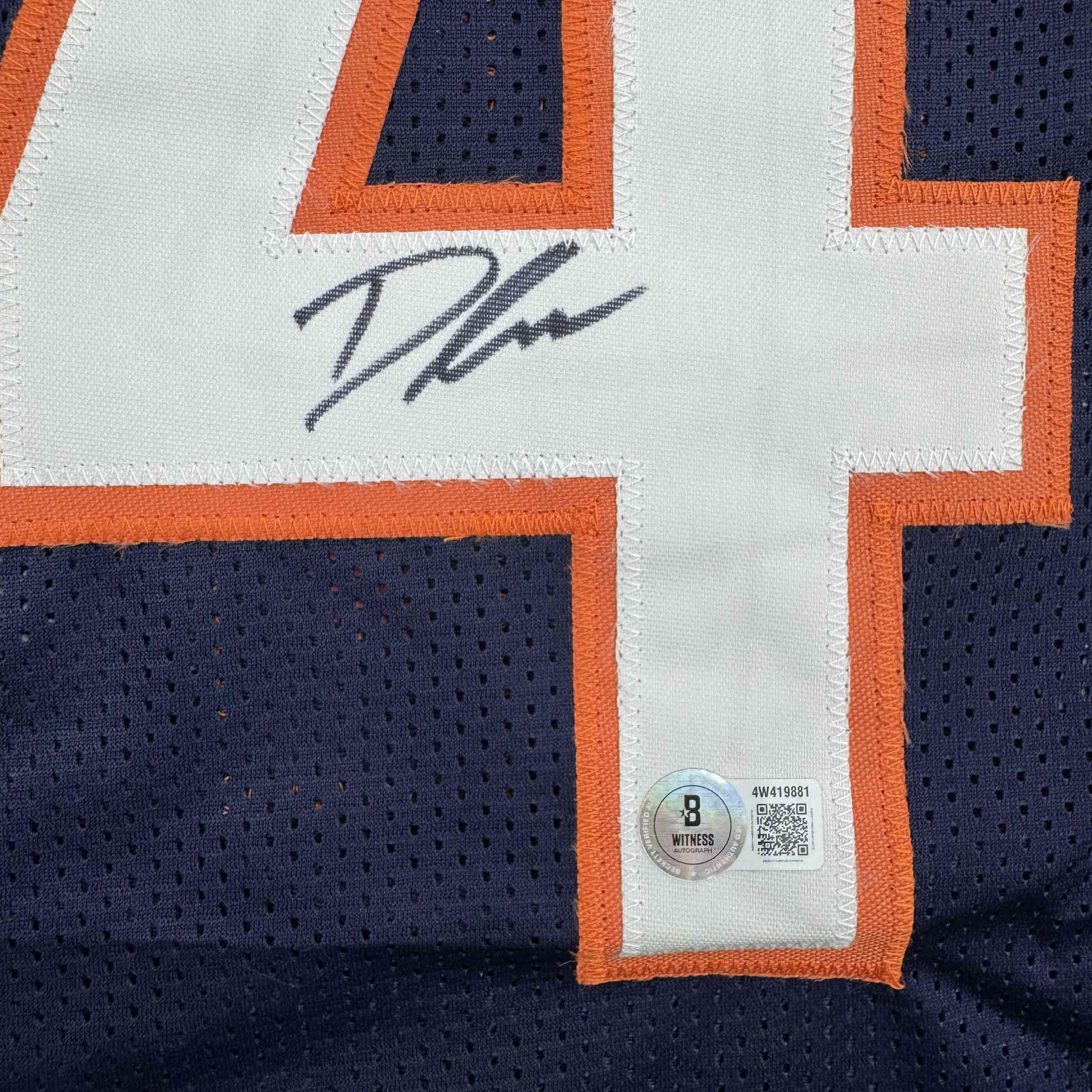 autographed-signed-dandre-swift-chicago-blue-football-jersey-beckett-bas-coa