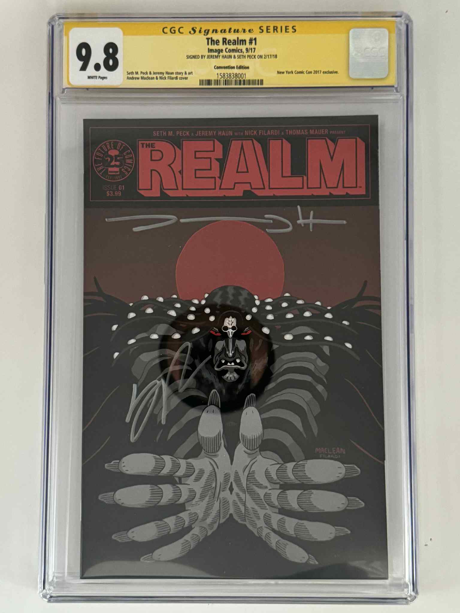 double-signed-by-jeremy-haun-seth-peck-the-realm-1-cgc-9-8-yellow-label-andrew-maclean-nick-filardi-exclusive-var
