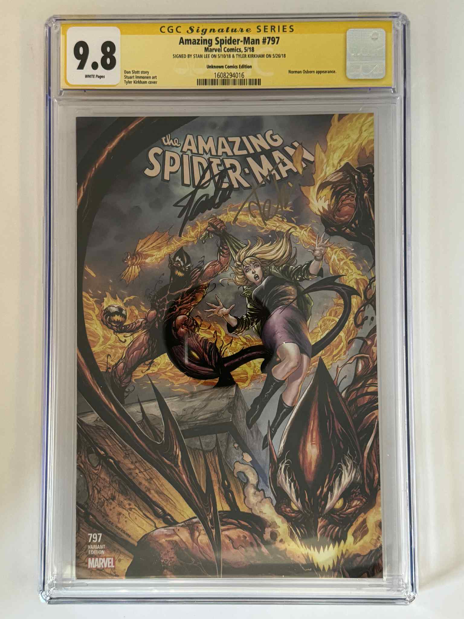 double-signed-by-tyler-kirkham-stan-lee-amazing-spider-man-797-cgc-9-8-yellow-label-exclusive-var