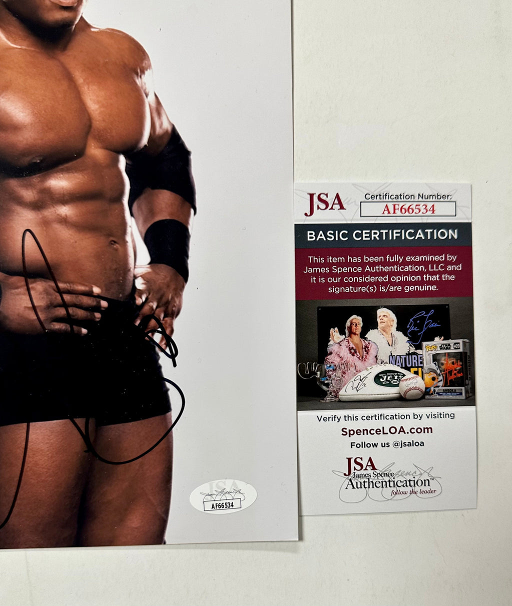 bobby-lashley-wwe-superstar-signed-8x10-photo-with-jsa-coa-mma-fighter