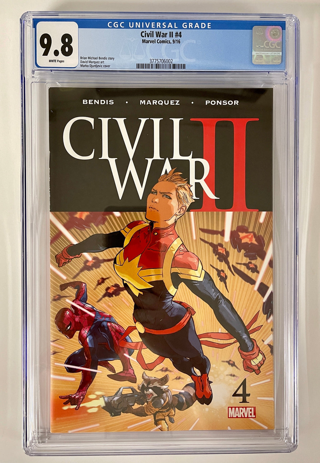 civil-war-ii-4-cgc-9-8-first-appearance-of-the-immortal-she-hulk-2016-marvel