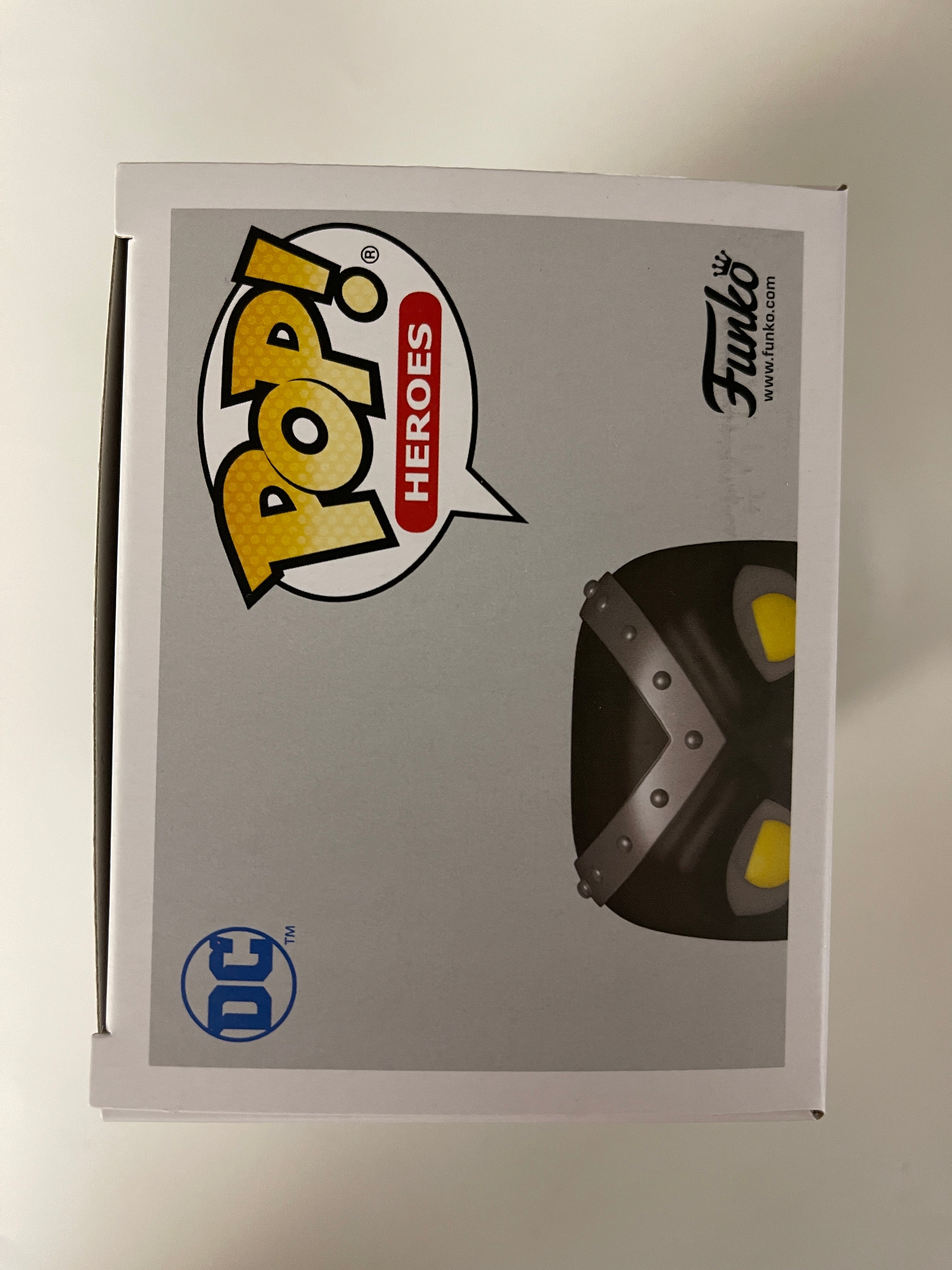 Funko Pop! DC Super Heroes Black Hand #384 Hot Topic 2021 Exclusive