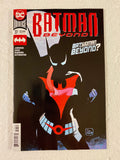 batman-beyond-37-cover-a-lee-weeks-first-appearance-of-batwoman-beyond