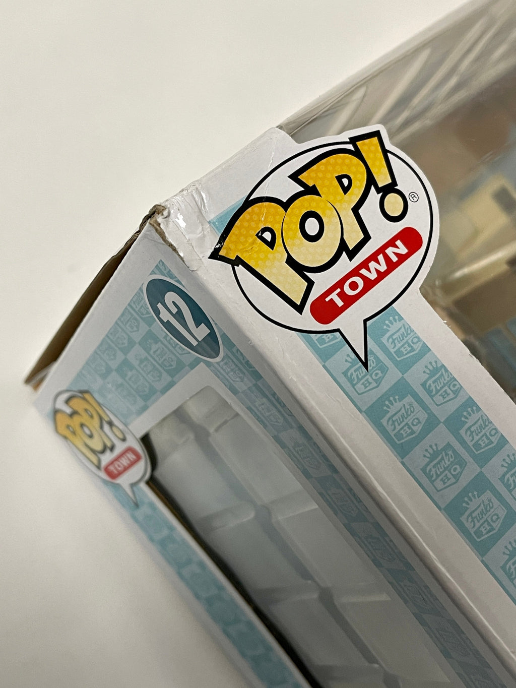 Funko Pop! Town Freddy Funko with Headquarters HQ #12 ECCC 2020 Spring Con Exclusive Box Dmg