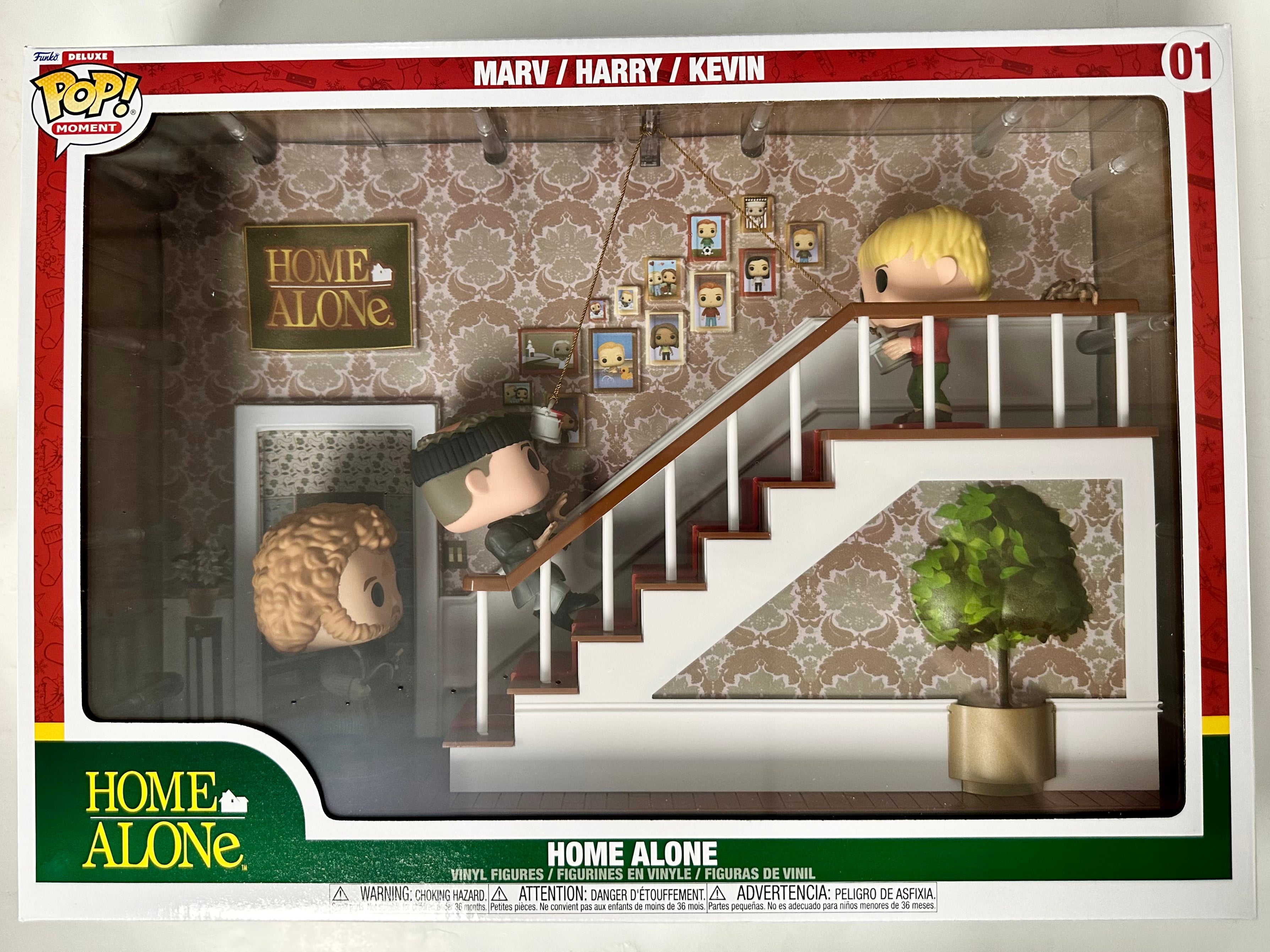 Funko Pop! Deluxe Moment Kevin McAllister, Marv & Harry #01 Home Alone 2022 Exclusive