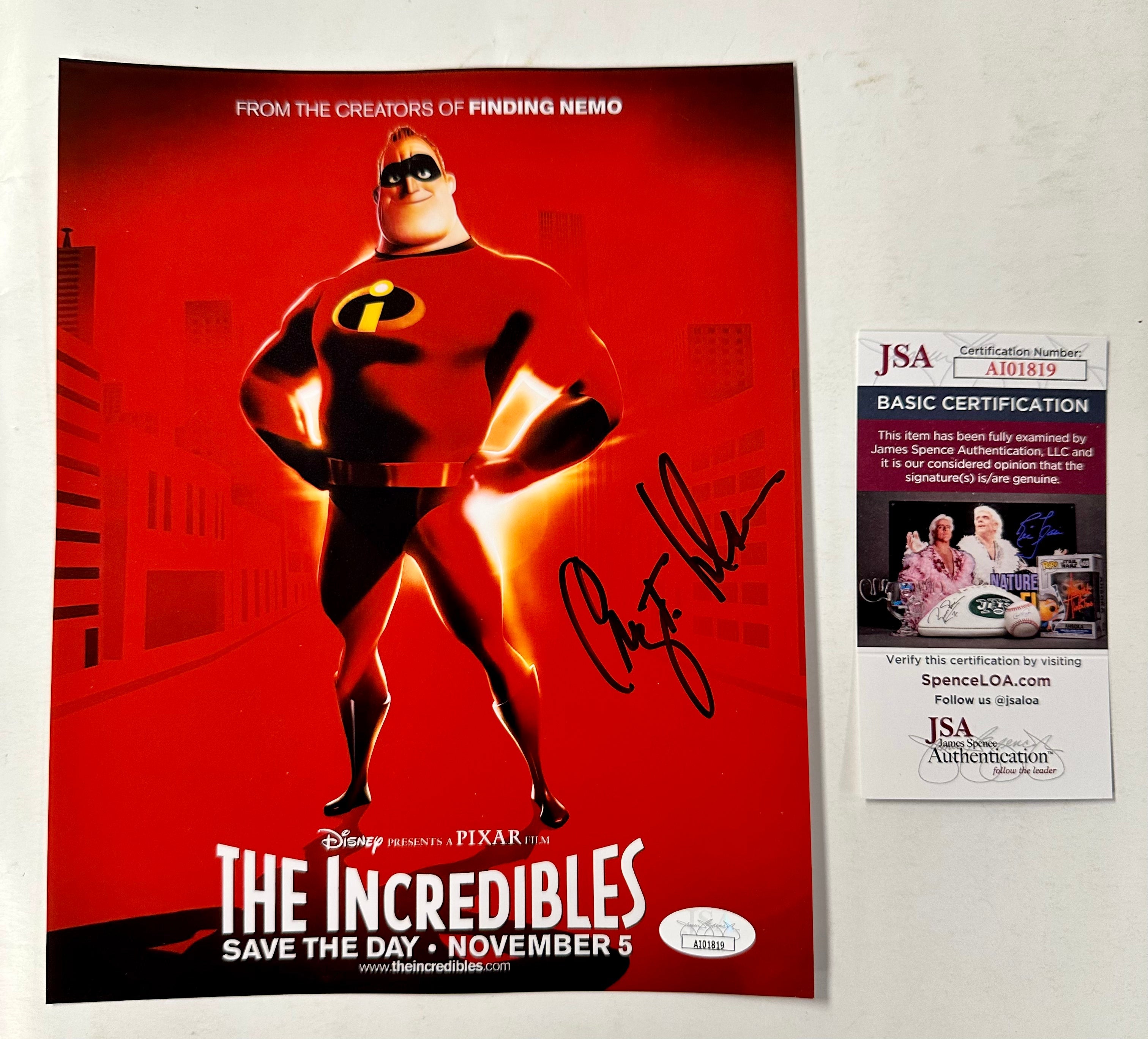 craig-t-nelson-signed-mr-incredible-disney-the-incredibles-8x10-photo-with-jsa-coa-1