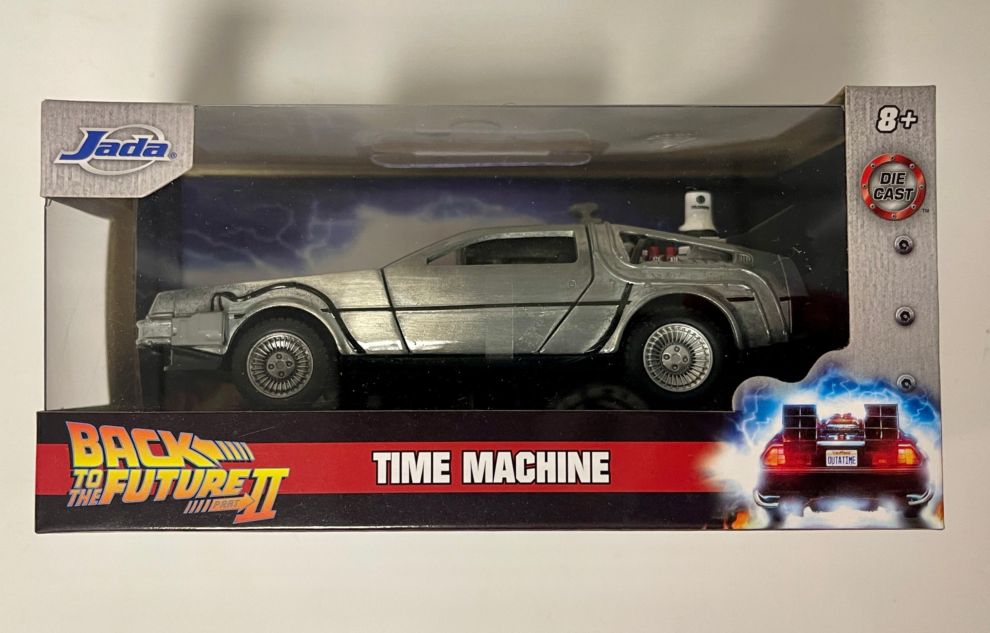 Jada Toys Back To The Future Part II Time Machine 1:32 Scale Die-Cast Deloreon