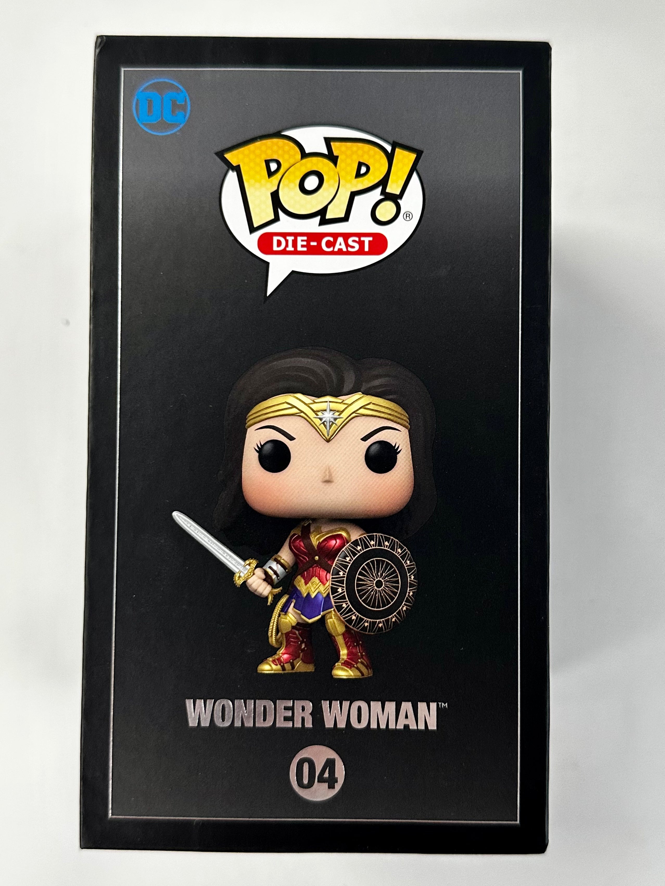 Funko Pop! Die-cast Wonder Woman #04 DC Comics Funko Shop Exclusive 2021